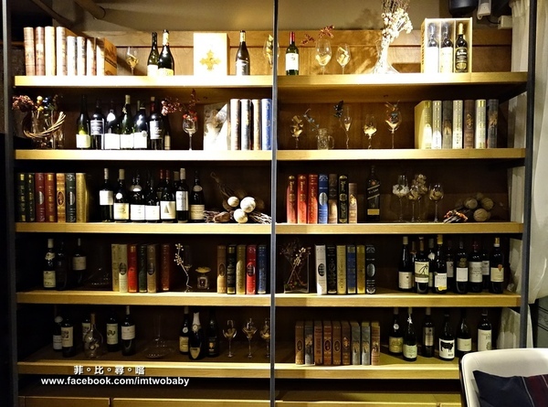 Duchamp Bistro&Cafe：Duchamp  Wine.Bistro.Cafe 杜象餐酒館 隱身在巷弄裡的浪漫異國料理 聖誕節限定-戰斧牛排尬海鮮部隊 視覺味覺雙享受！