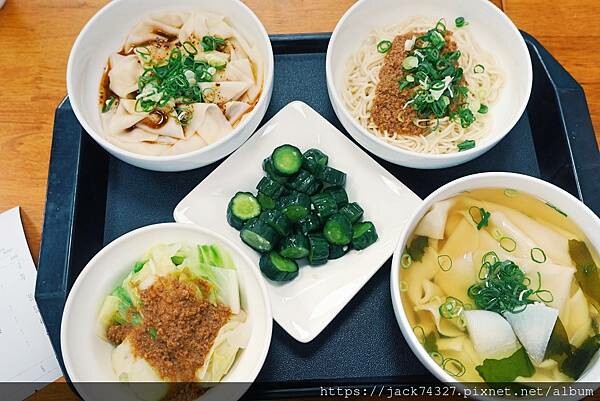 {台中美食}台中市區美食:「麵粉遇到水」,低調到不行的美味麵