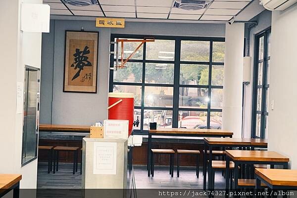 {台中美食}台中市區美食:「麵粉遇到水」,低調到不行的美味麵