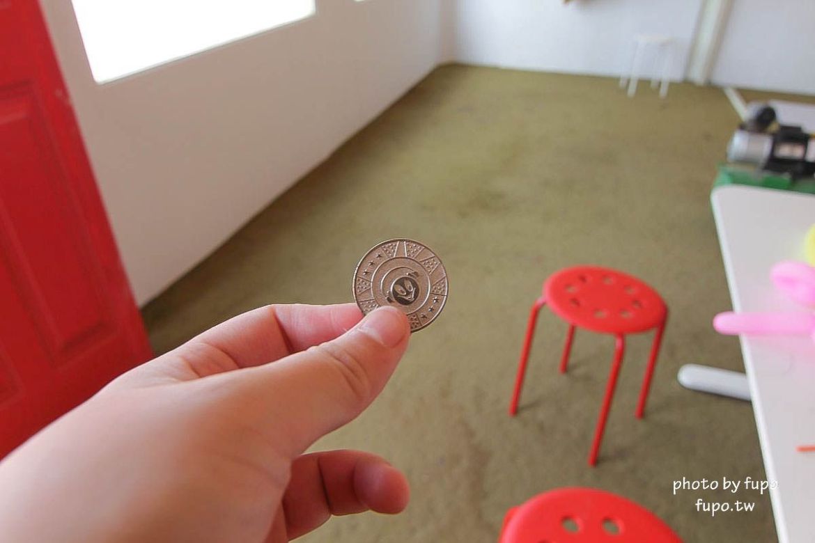 就是要玩！全台最高巨型扭蛋機~2018淡水蛋蛋嘉年華：多款彩色貨櫃進駐,可愛市集,沙堆.球池.扮家家酒組合.DIY,交通,票價,停車場,路線,一日遊