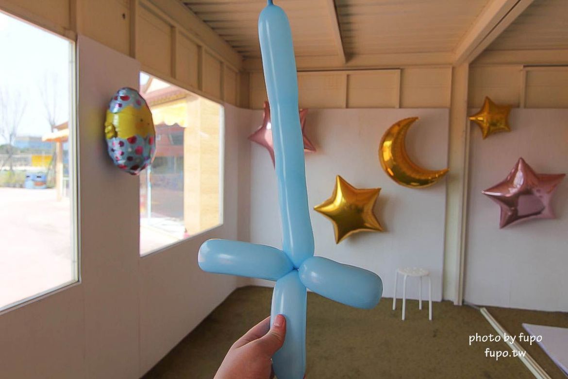 就是要玩！全台最高巨型扭蛋機~2018淡水蛋蛋嘉年華：多款彩色貨櫃進駐,可愛市集,沙堆.球池.扮家家酒組合.DIY,交通,票價,停車場,路線,一日遊