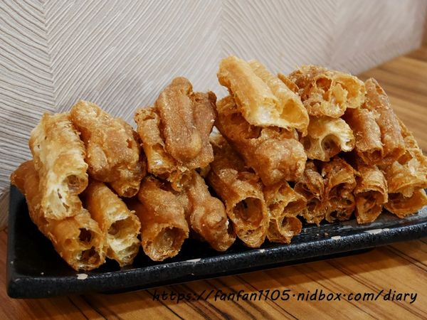 【東區麻辣鍋】老鼎旺川味鍋物-仁愛總店 #老鼎旺 #老鼎旺麻辣鍋 #大安區老鼎旺 #大安區鍋物 #大安區麻辣鍋 #東區麻辣鍋 #北市麻辣鍋 #功夫銷魂麵 #銷魂麵 #天下第一爪 #老鼎旺鳳爪 #化骨綿爪 (14).JPG