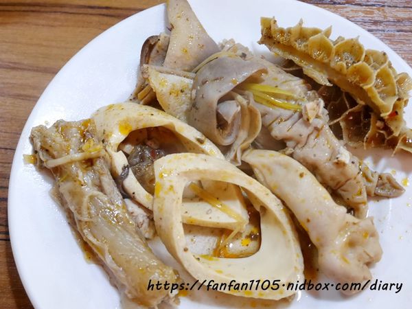 【東區麻辣鍋】老鼎旺川味鍋物-仁愛總店 #老鼎旺 #老鼎旺麻辣鍋 #大安區老鼎旺 #大安區鍋物 #大安區麻辣鍋 #東區麻辣鍋 #北市麻辣鍋 #功夫銷魂麵 #銷魂麵 #天下第一爪 #老鼎旺鳳爪 #化骨綿爪 (31).JPG