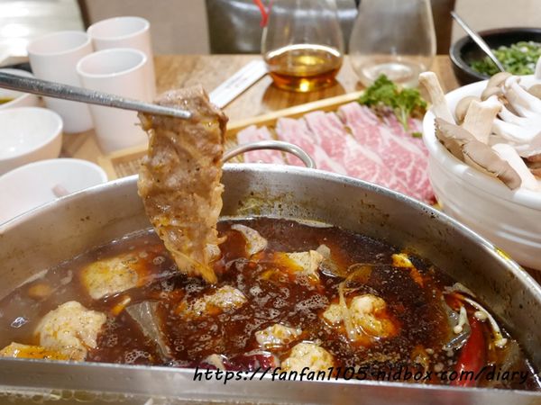 【東區麻辣鍋】老鼎旺川味鍋物-仁愛總店 #老鼎旺 #老鼎旺麻辣鍋 #大安區老鼎旺 #大安區鍋物 #大安區麻辣鍋 #東區麻辣鍋 #北市麻辣鍋 #功夫銷魂麵 #銷魂麵 #天下第一爪 #老鼎旺鳳爪 #化骨綿爪 (36).JPG