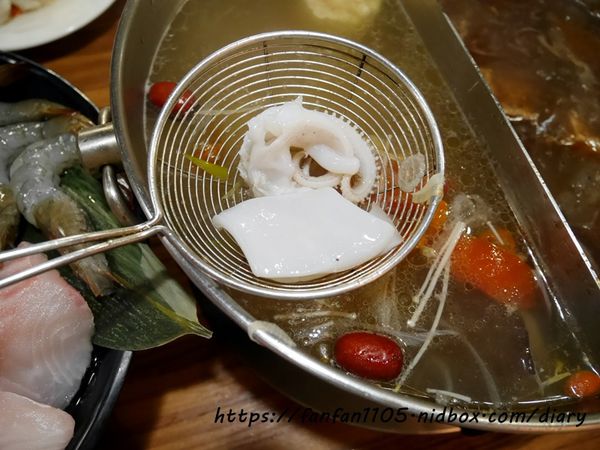 【東區麻辣鍋】老鼎旺川味鍋物-仁愛總店 #老鼎旺 #老鼎旺麻辣鍋 #大安區老鼎旺 #大安區鍋物 #大安區麻辣鍋 #東區麻辣鍋 #北市麻辣鍋 #功夫銷魂麵 #銷魂麵 #天下第一爪 #老鼎旺鳳爪 #化骨綿爪 (39).JPG