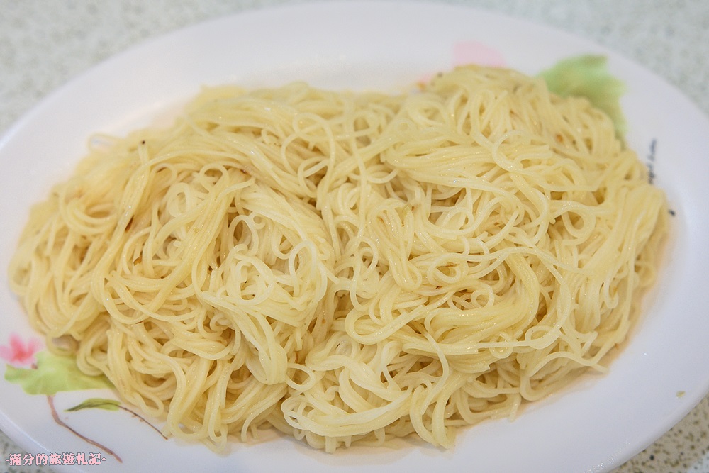 新竹竹北火鍋》山林薑母鴨(竹北店) 薑母雞/烏蔘雞/蒜頭雞 鴛鴦組合澎湃上桌 讓你溫暖整個冬季 - 滿分的旅遊札記