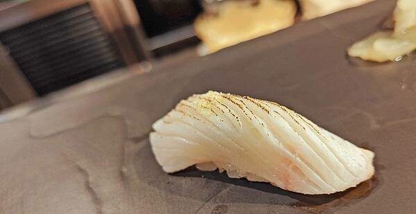 【台北日式料理】游壽司｜米其林推薦！商業午餐只要500元就可以吃到