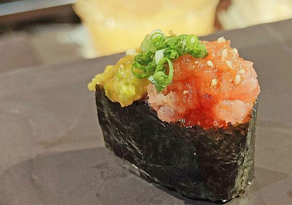 【台北日式料理】游壽司｜米其林推薦！商業午餐只要500元就可以吃到