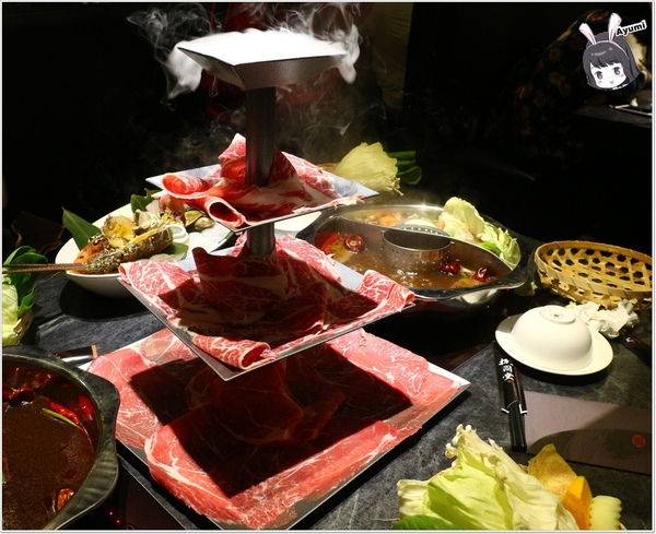 捌圓堂和牛龍蝦帝王蟹鍋物專賣店-天母新光店：[食記]►台北士林區◄12/15盛大新開幕、網路紅人跟藝人一起嗑鍋之捌圓堂和牛龍蝦帝王蟹鍋物專賣店-天母新光店