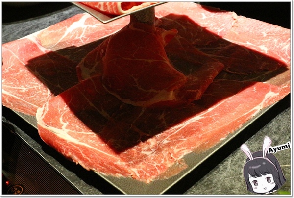 捌圓堂和牛龍蝦帝王蟹鍋物專賣店-天母新光店：[食記]►台北士林區◄12/15盛大新開幕、網路紅人跟藝人一起嗑鍋之捌圓堂和牛龍蝦帝王蟹鍋物專賣店-天母新光店