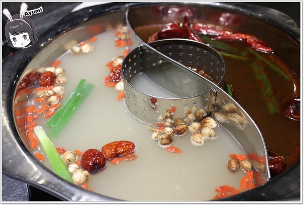 捌圓堂和牛龍蝦帝王蟹鍋物專賣店-天母新光店：[食記]►台北士林區◄12/15盛大新開幕、網路紅人跟藝人一起嗑鍋之捌圓堂和牛龍蝦帝王蟹鍋物專賣店-天母新光店