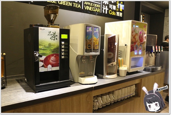 捌圓堂和牛龍蝦帝王蟹鍋物專賣店-天母新光店：[食記]►台北士林區◄12/15盛大新開幕、網路紅人跟藝人一起嗑鍋之捌圓堂和牛龍蝦帝王蟹鍋物專賣店-天母新光店