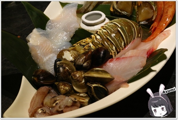 捌圓堂和牛龍蝦帝王蟹鍋物專賣店-天母新光店：[食記]►台北士林區◄12/15盛大新開幕、網路紅人跟藝人一起嗑鍋之捌圓堂和牛龍蝦帝王蟹鍋物專賣店-天母新光店