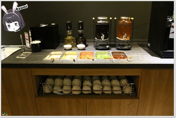 捌圓堂和牛龍蝦帝王蟹鍋物專賣店-天母新光店：[食記]►台北士林區◄12/15盛大新開幕、網路紅人跟藝人一起嗑鍋之捌圓堂和牛龍蝦帝王蟹鍋物專賣店-天母新光店