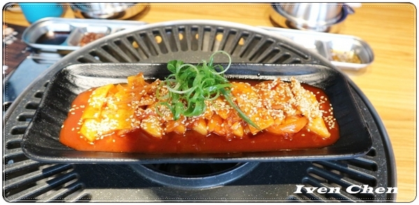 啾哇嘿喲-韓式烤肉專門店-臺中逢甲1號店：《逢甲夜市韓式烤肉吃到飽》CP值高\豪華豐富澎湃的烤肉-盡在『啾哇嘿喲 韓式烤肉專門店-臺中逢甲1號店』