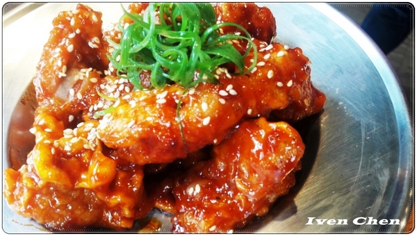 啾哇嘿喲-韓式烤肉專門店-臺中逢甲1號店：《逢甲夜市韓式烤肉吃到飽》CP值高\豪華豐富澎湃的烤肉-盡在『啾哇嘿喲 韓式烤肉專門店-臺中逢甲1號店』