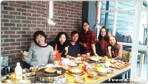 啾哇嘿喲-韓式烤肉專門店-臺中逢甲1號店：《逢甲夜市韓式烤肉吃到飽》CP值高\豪華豐富澎湃的烤肉-盡在『啾哇嘿喲 韓式烤肉專門店-臺中逢甲1號店』