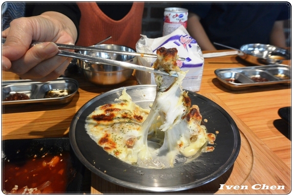 啾哇嘿喲-韓式烤肉專門店-臺中逢甲1號店：《逢甲夜市韓式烤肉吃到飽》CP值高\豪華豐富澎湃的烤肉-盡在『啾哇嘿喲 韓式烤肉專門店-臺中逢甲1號店』