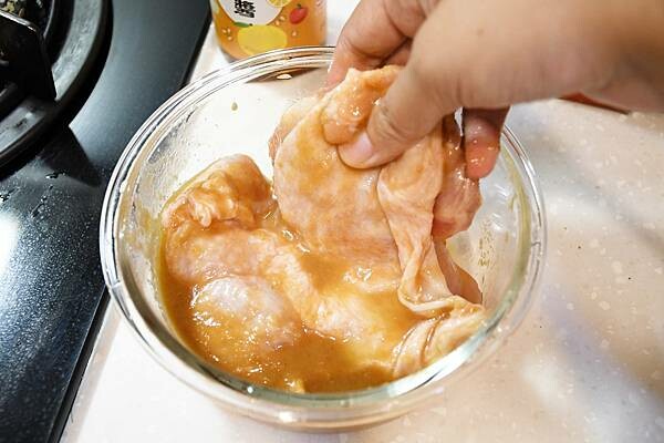 全聯好物分享：廚房無難事，萬事交給野菜廚房－柚香和風醬，打造便當新風味！