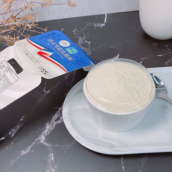 超商美食 全聯We Sweet × kiri聯名甜點10.JPG