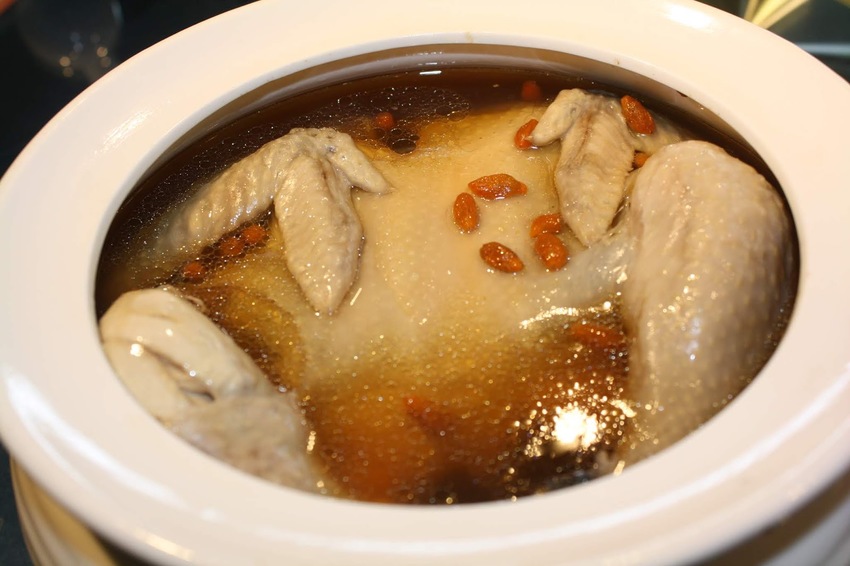 【萬華美食】格萊天漾大飯店 Great-Skyview:初二團圓宴,豐盛桌菜加果汁無限暢飲#捷運龍山寺美食#台北除夕圍爐餐廳2020