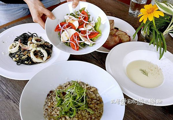 23666788_1608421569179057_594896247_n