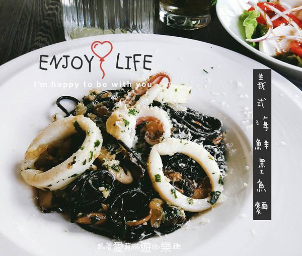 23667461_1607667902587757_589133337_n