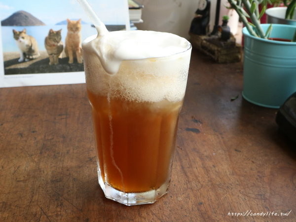 樂樂咪小廚房Love Love Mi house:台中美食│樂樂咪小廚房〃台中寵物友善餐廳,餐點超好吃,三樓還有貓咪中途之家,歡迎有心人認養~