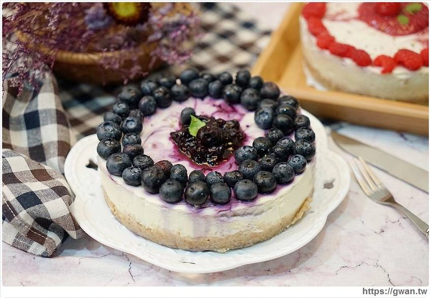 古早味蛋糕推出限量隱藏版 | 假日才賣的水果乳酪蛋糕,沒預訂吃不到!!