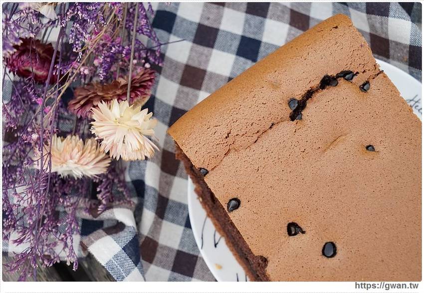 古早味蛋糕推出限量隱藏版 | 假日才賣的水果乳酪蛋糕,沒預訂吃不到!!