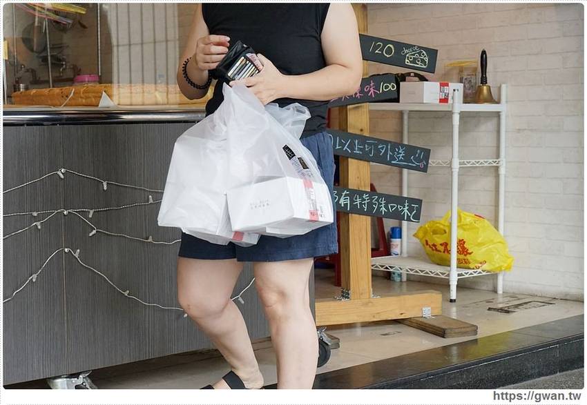 古早味蛋糕推出限量隱藏版 | 假日才賣的水果乳酪蛋糕,沒預訂吃不到!!