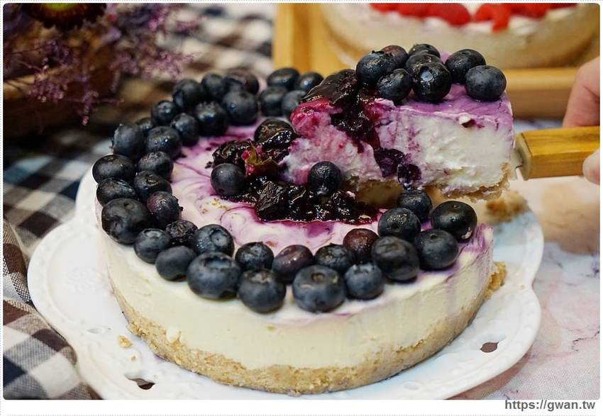 古早味蛋糕推出限量隱藏版 | 假日才賣的水果乳酪蛋糕,沒預訂吃不到!!