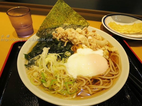 名代 富士そば(池袋西口店)：隨時溫暖您的胃..        名代 富士そば 池袋西口店‧24時間営業