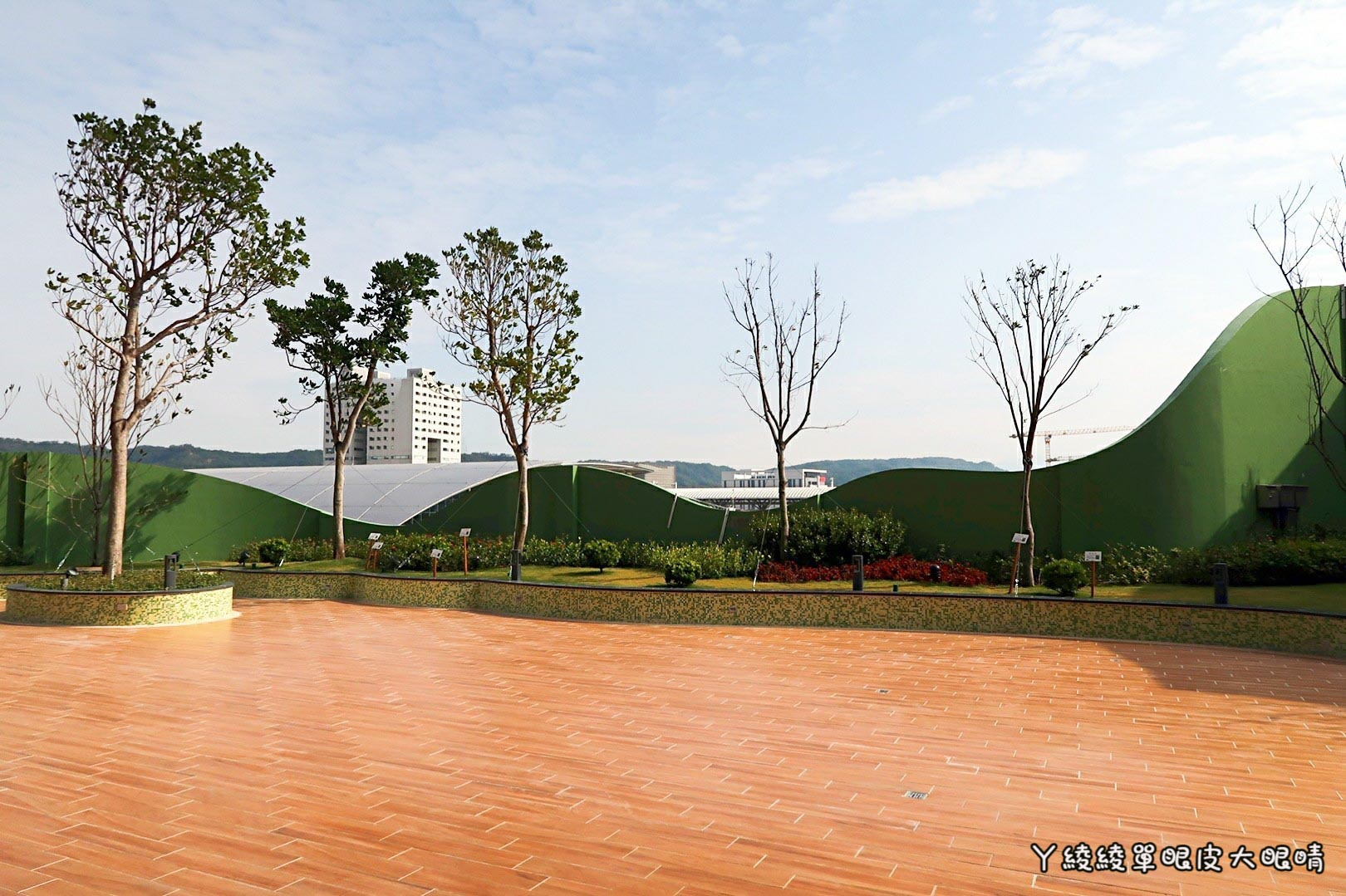 新竹《6+Plaza購物廣場》試營運！電話亭行動KTV好吸睛！會員優惠｜樓層介紹｜交通資訊｜營業時間地址｜停車場資訊