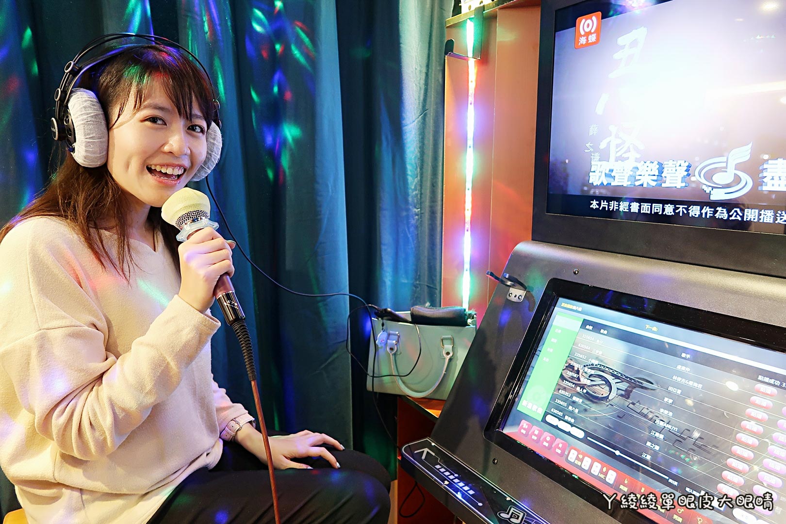 新竹《6+Plaza購物廣場》試營運！電話亭行動KTV好吸睛！會員優惠｜樓層介紹｜交通資訊｜營業時間地址｜停車場資訊