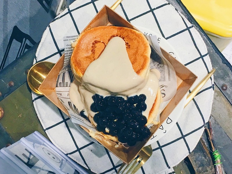 【台北｜西門站】美好年代 誠品西門店＿時下最夯的甜點珍珠奶茶舒芙蕾＿烤布蕾舒芙蕾咬下去是硬挺的酥脆聲響