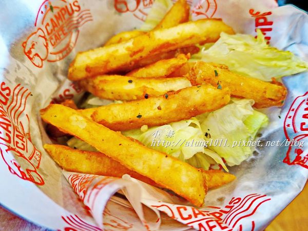 CAMPUS CAFE(台中廣三SOGO店):Campus Cafe / 台中廣三SOGO店 / 人氣美式校園主題餐廳進駐台中!! CAMPUS CAFE(台中廣三SOGO店):Campus Cafe / 台中廣三SOGO店 / 人氣美式校園主題餐廳進駐台中!!