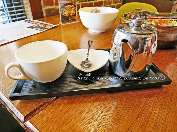 CAMPUS CAFE(台中廣三SOGO店):Campus Cafe / 台中廣三SOGO店 / 人氣美式校園主題餐廳進駐台中!! CAMPUS CAFE(台中廣三SOGO店):Campus Cafe / 台中廣三SOGO店 / 人氣美式校園主題餐廳進駐台中!!