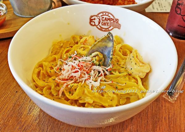 CAMPUS CAFE(台中廣三SOGO店):Campus Cafe / 台中廣三SOGO店 / 人氣美式校園主題餐廳進駐台中!! CAMPUS CAFE(台中廣三SOGO店):Campus Cafe / 台中廣三SOGO店 / 人氣美式校園主題餐廳進駐台中!!