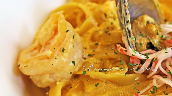 CAMPUS CAFE(台中廣三SOGO店):Campus Cafe / 台中廣三SOGO店 / 人氣美式校園主題餐廳進駐台中!! CAMPUS CAFE(台中廣三SOGO店):Campus Cafe / 台中廣三SOGO店 / 人氣美式校園主題餐廳進駐台中!!