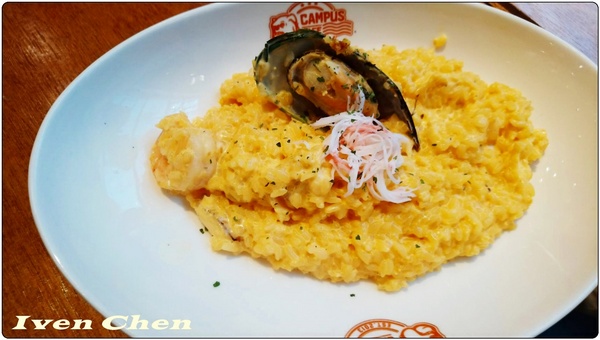 CAMPUS CAFE(台中廣三SOGO店):《台中美式餐廳》再訪CP值高的人氣爆紅美式輕食餐廳分店在『Campus Cafe-台中廣三SOGO店』