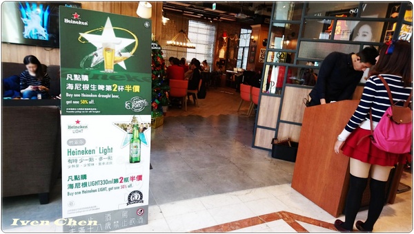 CAMPUS CAFE(台中廣三SOGO店):《台中美式餐廳》再訪CP值高的人氣爆紅美式輕食餐廳分店在『Campus Cafe-台中廣三SOGO店』