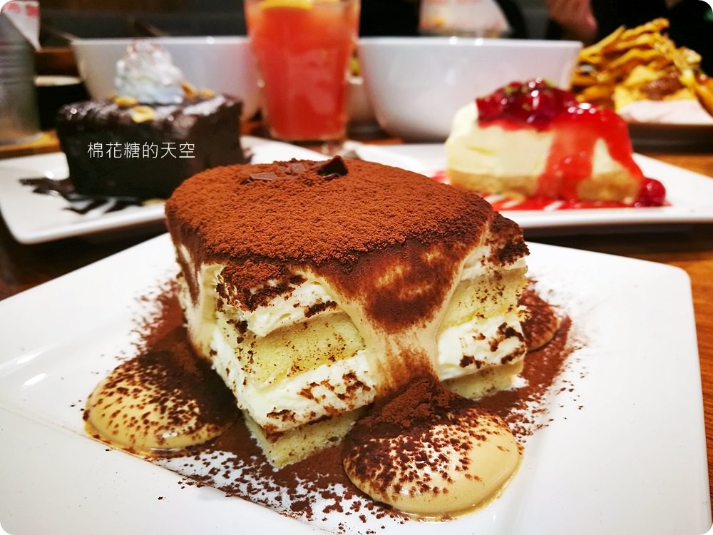 台北人氣美式餐廳-Campus Cafe來台中啦!大家都忘了推薦超好吃的…… 台北人氣美式餐廳-Campus Cafe來台中啦!大家都忘了推薦超好吃的……