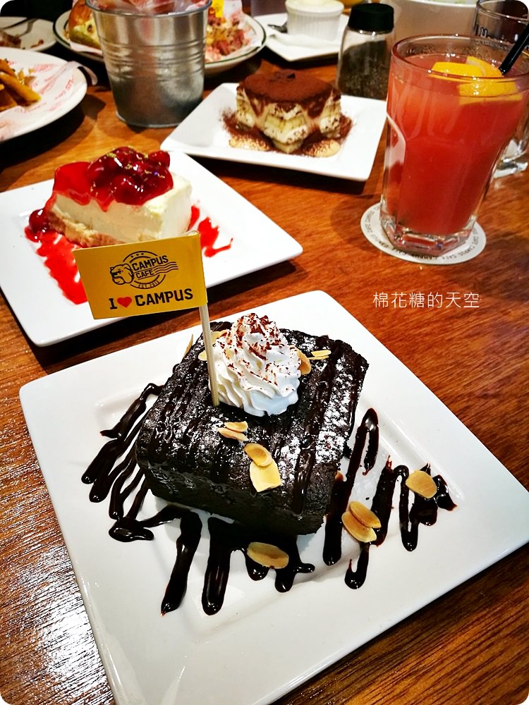 台北人氣美式餐廳-Campus Cafe來台中啦!大家都忘了推薦超好吃的…… 台北人氣美式餐廳-Campus Cafe來台中啦!大家都忘了推薦超好吃的……