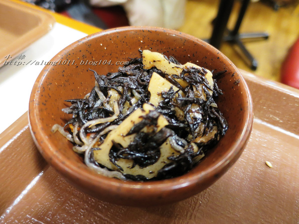 すき家(代々木一丁目店)：平價丼飯  意猶未盡..        すき家‧ 代々木一丁目店