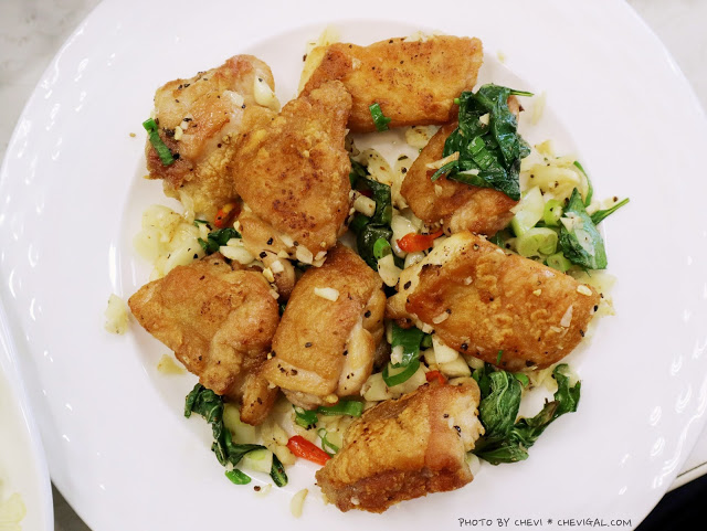 台中中區│瘋醬鐵板燒*紐約客牛排鮮嫩欲滴超誘人!獨門醬料蒜酥好涮嘴!還有湯品米飯飲料無限吃到飽~