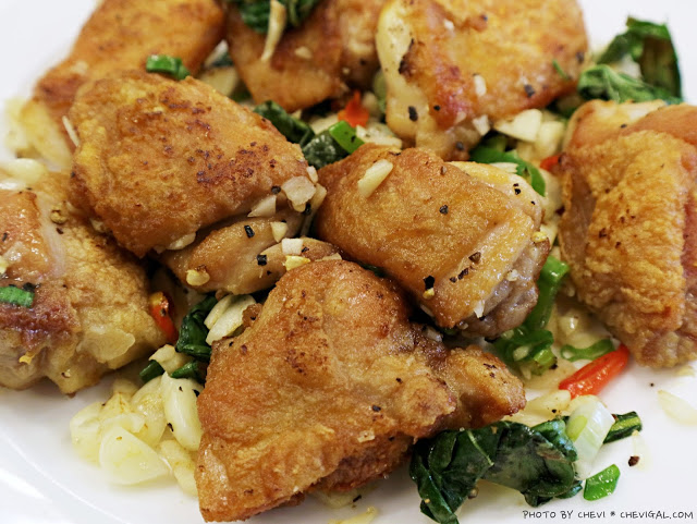 台中中區│瘋醬鐵板燒*紐約客牛排鮮嫩欲滴超誘人!獨門醬料蒜酥好涮嘴!還有湯品米飯飲料無限吃到飽~