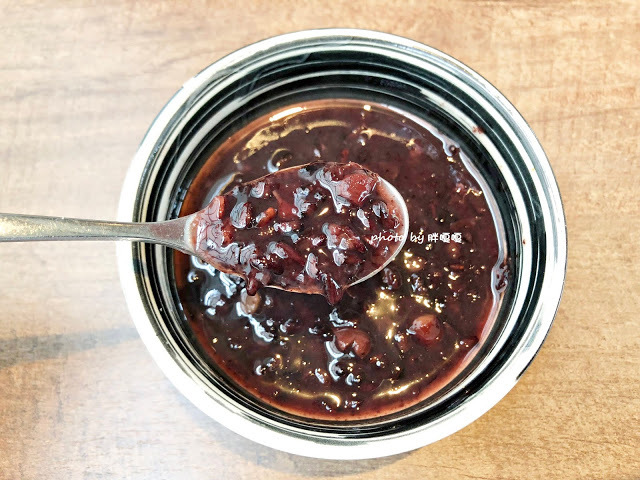 【台中 南屯】HOUSE V 好室鍋物 🌿🌿🌿 美到讓人難以相信這是火鍋店，用餐空間優雅、舒適，肉品當真好吃、海鮮也新鮮的沒話說，還有午間限定鍋物，整個很划算，是會讓人想再訪的鍋物餐廳💘