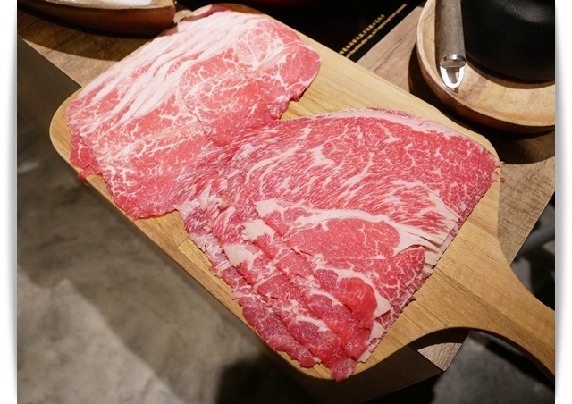 美美的「House V 好室鍋物」冷藏肉大滿足 ♡