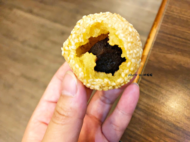 【台中 南屯】半島鐵盒茶餐廳👍多名好友激推，平價港式茶餐廳，提供品項多元，口味偏台式，價格很實惠，難怪用餐時間人潮絡繹不絕👯👯👯